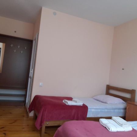 Kera Guest House Kazbegi Esterno foto